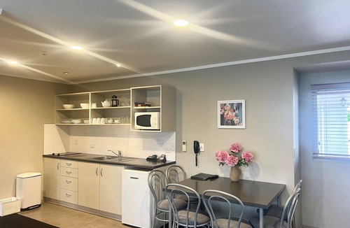 Taupo Hotel | Ashbrook Motel Taupo