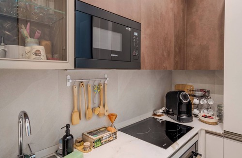 Milan Centre House | B and G Boutique apt.-heart of Milano- Design District