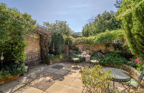 Broadway House | Barn Cottage