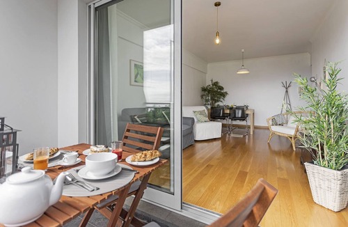 Sao Martinho Apartment | Barreiros I, simplicity in Funchal