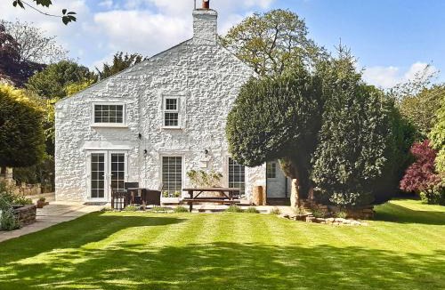 Palterton House | Bathurst Cottage