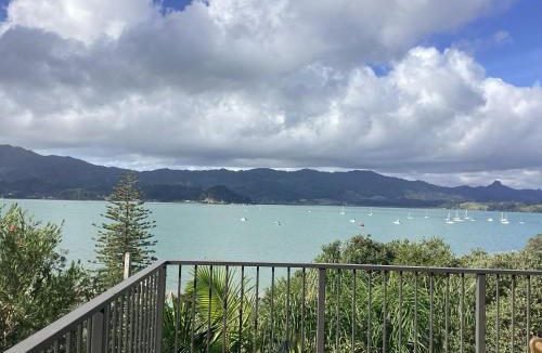 Coromandel House | Baywatch - Spectacular Harbour Views - Wyuna Bay
