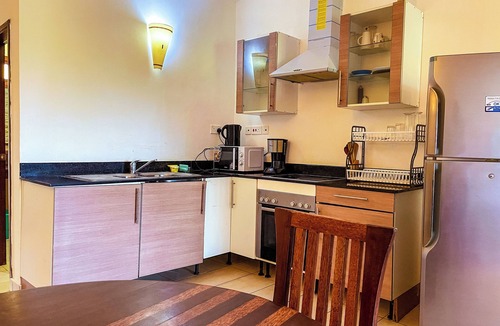 Diani Beach Apartment | Beachfront fully furnished, self-catering studio apartment in Diani, Kenya