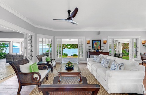 Lagoons Villa | Beachfront Villa, Staff, Boat, Pool, Tennis, Gated