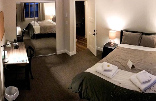 Stewart House | Bearvalley Guesthouse