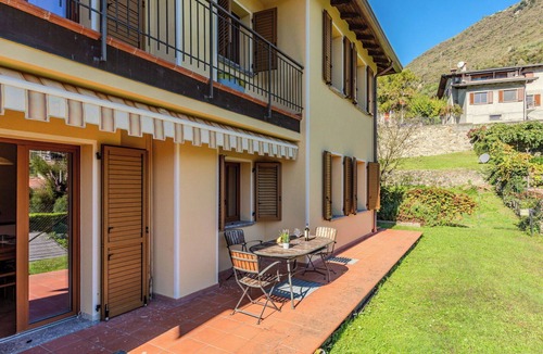 Aurogna Apartment | Beautiful apartment for 6 guests with WIFI, A/C, TV, patio and panoramic view