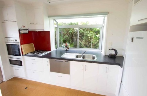 Paraparaumu Beach House | Beautiful beach location with stunning views