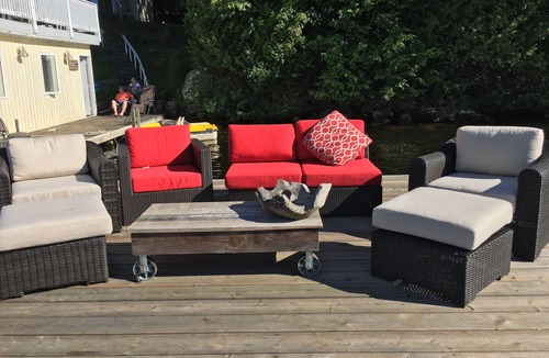 Bala Cottage | Beautiful Cottage on Lake Muskoka w/Hot Tub