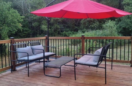 North Glengarry Ski Chalet | Beautiful country house in the woods