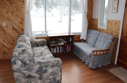 Okanagan-Similkameen Cabin | Beautiful Cozy Cabin close to Mount Baldy and Osoyoos BC