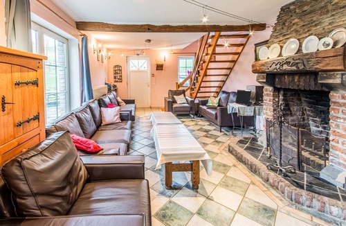 Brisy Other | Beautiful Farmhouse in Brisy with Sauna
