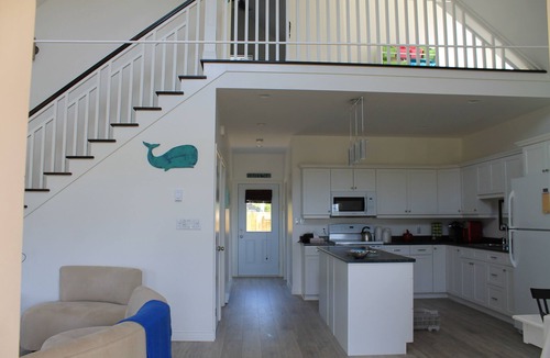Stanhope House | Beautiful NEW vacation rental/Entrance to National Park walk to the beach