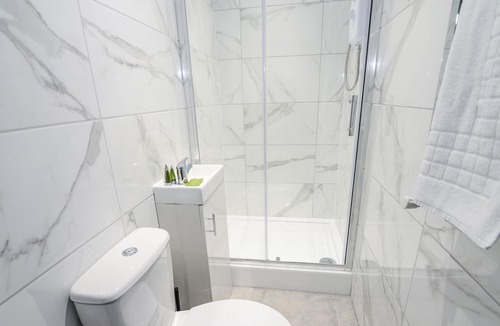 Forest Fields Apartment | Beautifully Converted 2 Bed Flat