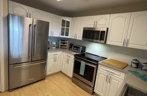 Rock Harbor Condo | Beautifuly Updated Spacious Condo - Expansive Ocean View!