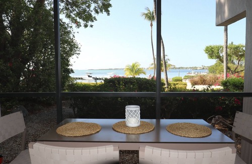 Rock Harbor Condo | Beautifuly Updated Spacious Condo - Expansive Ocean View!