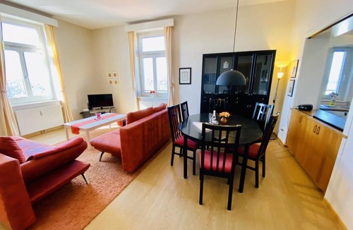 Warnemuende Apartment | Berringer/anchor on the beach
