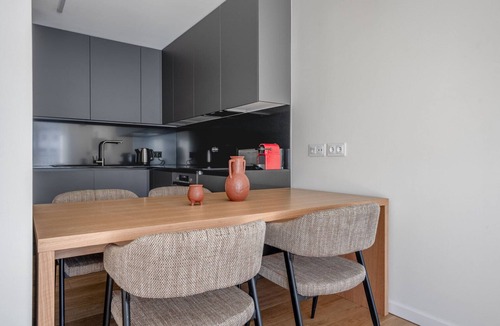 Sao Joao de Deus Apartment | Blueground | Campo Pequeno, furnished, pool