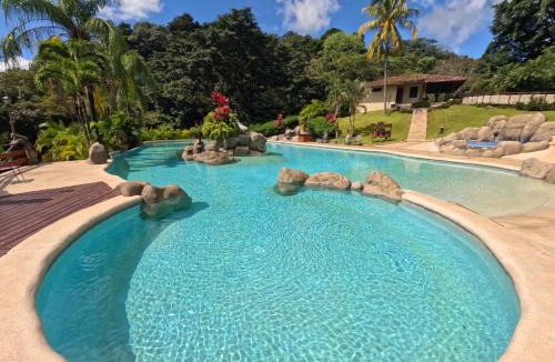 Canas Dulces Hotel | Borinquen Thermal Resort