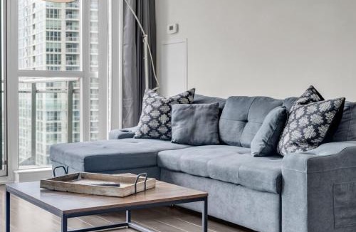 CityPlace Apartment | Breezy Lake And City Views - One Free Underground Parking