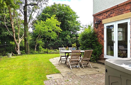 Belper House | Bridgegate - Five Bedroom House, Sleeps 10