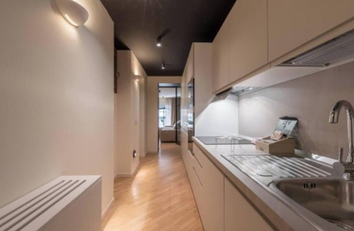 San Marco Apartment | Bright and Spacious Apartment Steps from Milan’s Iconic Landmarks