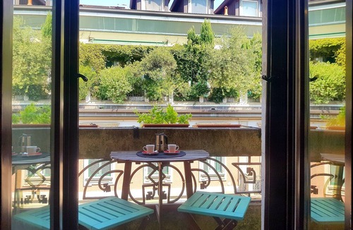 Porta Garibaldi Apartment | Bright Studio Sarpi Moscova