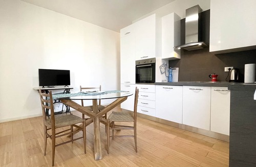 San Cristoforo Sul Naviglio Apartment | Bright two-room apartment