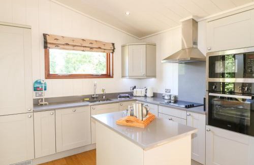 Barnsdale House | Brooke