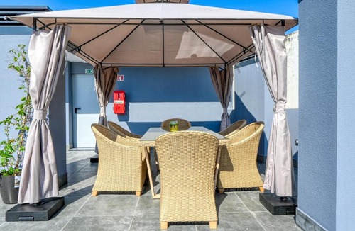 Santa Luzia Apartment | BSE15 Apartments 4K, a Home in Madeira