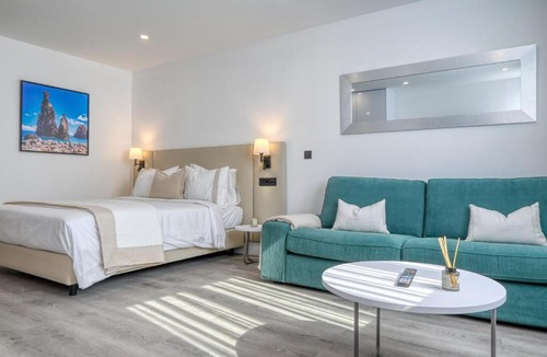 Santa Luzia Apartment | BSE15 Apartments 4K, a Home in Madeira