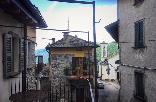 Casasco d'Intelvi House | Ca' Brue` Vintage Home