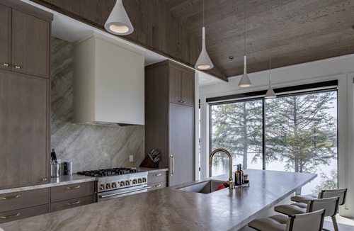 Lake of Bays Cottage | 5 bed 5 bath brand new cottage on Lake of Bays - SW Exposure