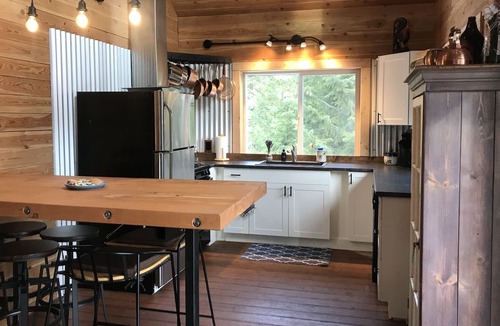 Merritt Cabin | Cabin On The Range | Relaxing Offgrid Recreation Playground