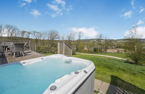 Lewes Ski Chalet | Caburn View Retreat (Pet)