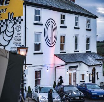 Alderminster Hotel | Caffeine & Machine