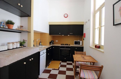 Sao Juliao da Figueira da Foz House | Casa 11 Cravos by LovelyStay