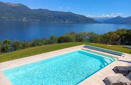 Porto Valtravaglia Villa | Casa Antonia: Lake Maggiore Villa with Private pool, Porto Valtravaglia, Italy