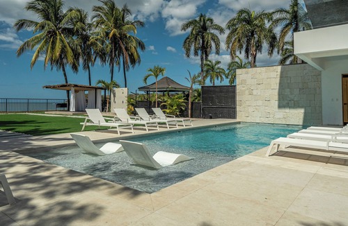 Potrero House | CASA AZUL l NEW Beachfront Estate + Daily Chef
