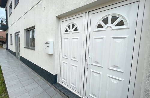 Burinhosa Apartment | Casa Charlott, Gemütliche Ferienwohnung, Pataias