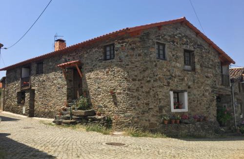 Gondesende House | Casa da Bica Gondesende