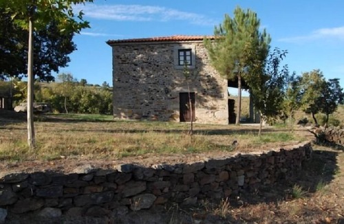 Vimioso Cottage | Casa da Janal for 4 people