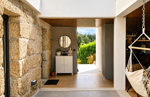 Beijos House | Casa de Santo Antonio