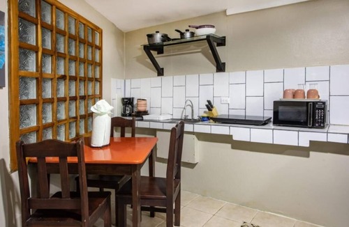 Valle Pura Vida Hotel | Casa del Arbol (Adults only)