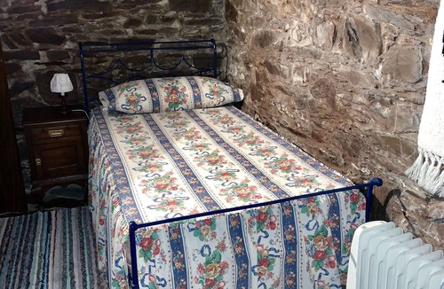 Lousa House | Casa do Tanque - the charm of the shale