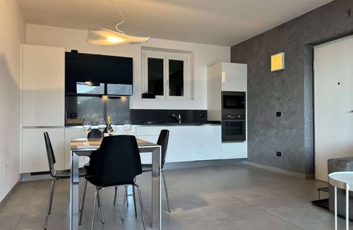 Santa Maria - Rezzonico Apartment | Casa Ole Lake View - Larihome A42