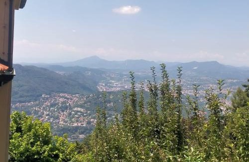 Brunate Apartment | Casa Vacanze Panorama