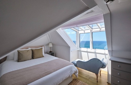Praia das Macas Hotel | Casal Santa Virginia