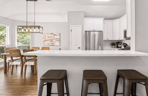 Cedar Park House | Cedar Park Monthly Rentals: Fully Equipped for Travel & Remote Work