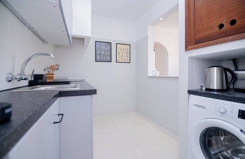 Vale de Centianes Apartment | Centeanes beach II by Innkeeper