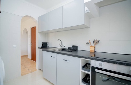 Vale de Centianes Apartment | Centeanes beach II by Innkeeper